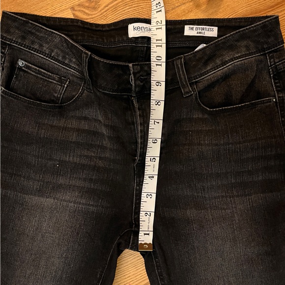 Kenzie Effortless Ankle Jean in Black Size 8 - Picture 5 of 7